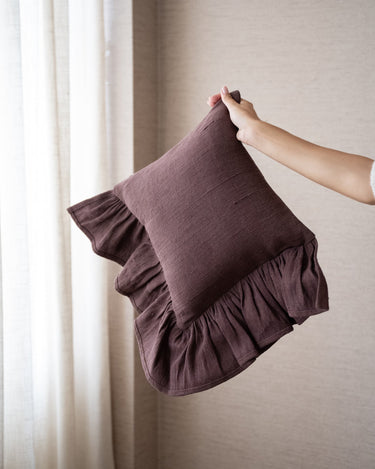 HKLIVING Kussen Ruffel Bruin - Things I Like Things I Love