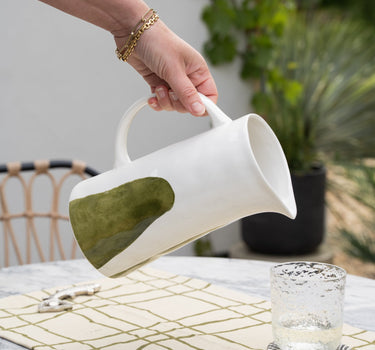 Jug Labo Olive Green - Things I Like Things I Love