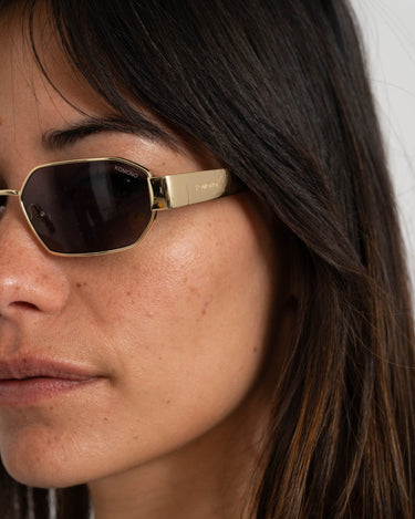 Komono Sunglasses Roux Gold - Things I Like Things I Love