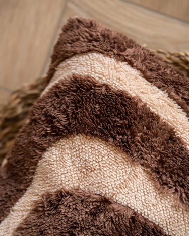 Kussen Maud Swirl Bruin - Things I Like Things I Love