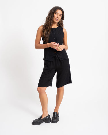 Leilani Bermuda Shorts Black - Things I Like Things I Love
