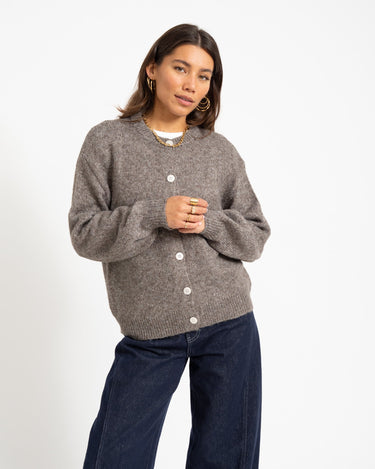 Lou Cardigan Knit Driftwood - Things I Like Things I Love
