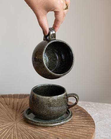 Mug Curvo Forest Green - Things I Like Things I Love