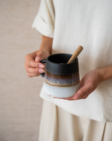 Mug Mojave Glaze Black - Things I Like Things I Love