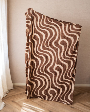 Plaid Maud Swirl Bruin - Things I Like Things I Love