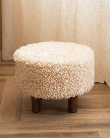 Pouf Inverness Faux Fur - Things I Like Things I Love