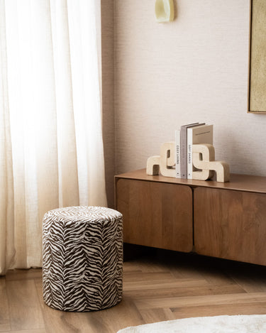 Pouf Tigra Brown - Things I Like Things I Love