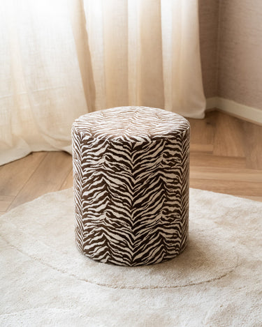 Pouf Tigra Brown - Things I Like Things I Love