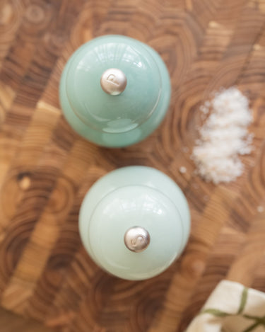 Salt & Pepper Betty Green - Things I Like Things I Love