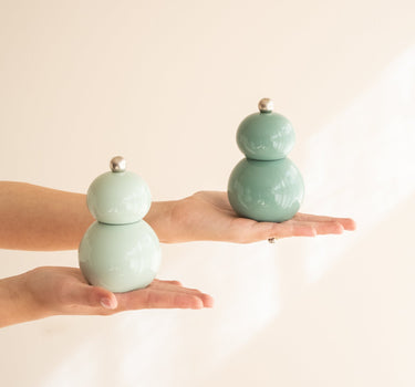 Salt & Pepper Betty Green - Things I Like Things I Love