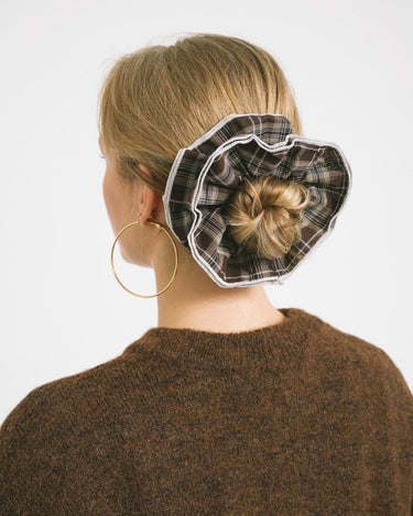 Scrunchie Checked Brown - Things I Like Things I Love