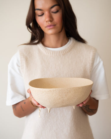 Serving Bowl Rosa Sand - Things I Like Things I Love