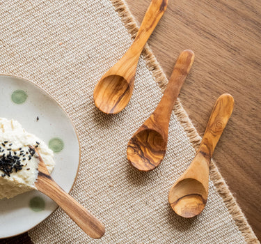 SET OF 4 - Spoon Ollie Olive Wood - Things I Like Things I Love
