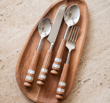 SET VAN 16 - Bestekset Acacia Bruin - Things I Like Things I Love