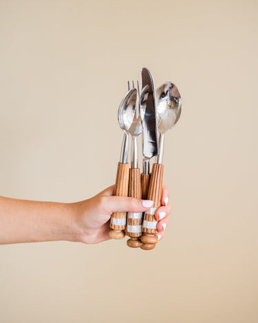 SET VAN 16 - Bestekset Acacia Bruin - Things I Like Things I Love