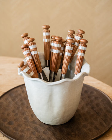 SET VAN 16 - Bestekset Acacia Bruin - Things I Like Things I Love