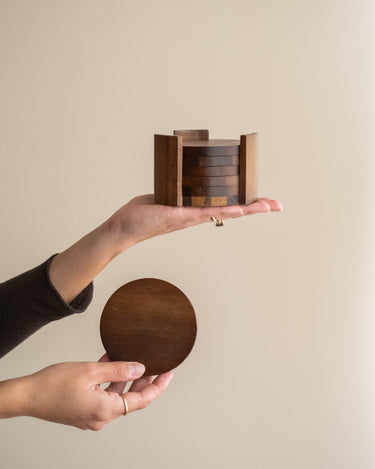 SET VAN 6 - Onderzetters Zino Acaciahout - Things I Like Things I Love