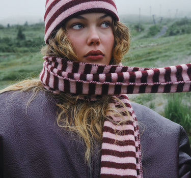 TILTIL Beanie Lou Bordeaux - Things I Like Things I Love