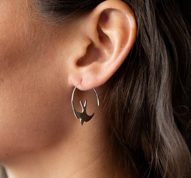 TILTIL Bird Hoop Earrings Silver - Things I Like Things I Love