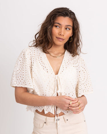 TILTIL Birke Top SS Embroidery Beige - Things I Like Things I Love