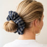 TILTIL Bobbie Checkered Scrunchie Donkerblauw - Things I Like Things I Love