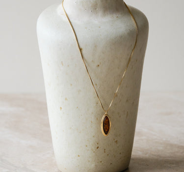 TILTIL Cindy Oval Gemstone Necklace Gold - Things I Like Things I Love