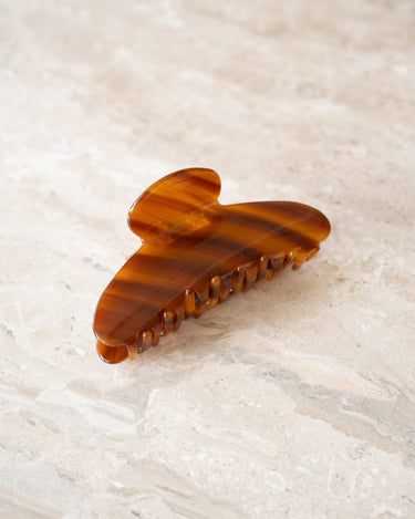 TILTIL Claw Clip Croissant Bruin - Things I Like Things I Love