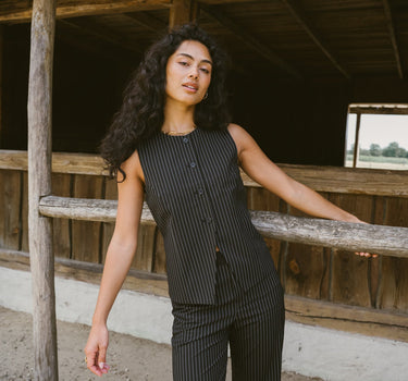 TILTIL Dana Gilet Black Pinstripe - Things I Like Things I Love