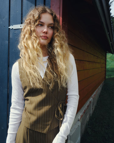 TILTIL Dex Pinstripe Gilet Groen - Things I Like Things I Love