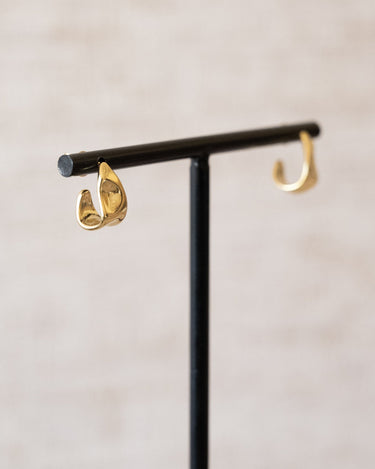 TiLTIL Earrings Josha Gold - Things I Like Things I Love