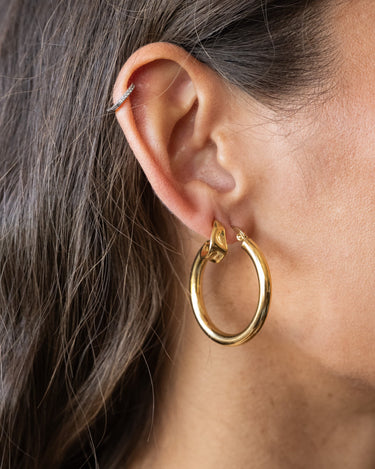 TiLTIL Earrings Josha Gold - Things I Like Things I Love