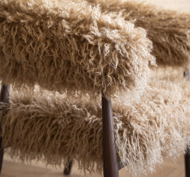 TILTIL Fauteuil Fluffy Shaggy Latte - Things I Like Things I Love