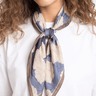 TILTIL Flo Flower Scarf Satin Blauw - Things I Like Things I Love