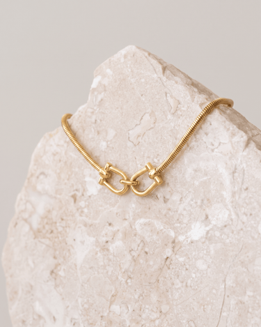 TILTIL Horsebit Bracelet Goud - Things I Like Things I Love