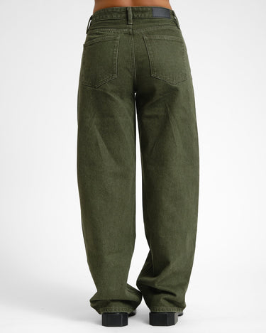 TILTIL Joa Barrel Jeans Donkergroen - Things I Like Things I Love