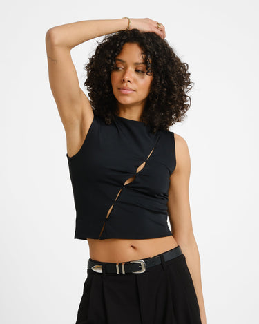 TILTIL Lexi Crop Top Black - Things I Like Things I Love