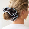 TILTIL Lined Checkered Scrunchie Bruin - Things I Like Things I Love