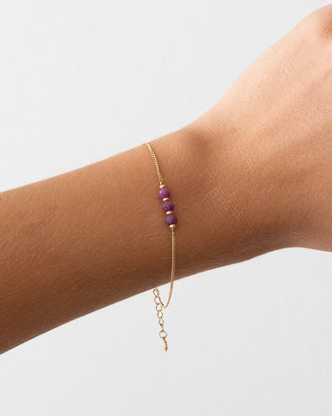 TILTIL Love Gemstone Bracelet Goud Ruby - Things I Like Things I Love