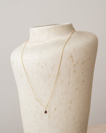 TILTIL Love Gemstone Necklace Goud Garnet - Things I Like Things I Love