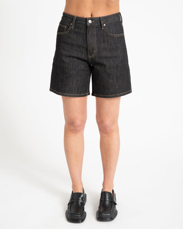 TILTIL Lulu Mid Length Short Black - Things I Like Things I Love