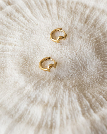 TILTIL Luna Hoop Earrings Gold Goud - Things I Like Things I Love