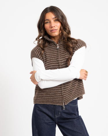 TILTIL Micha Striped Knitted Vest Bruin One Size - Things I Like Things I Love