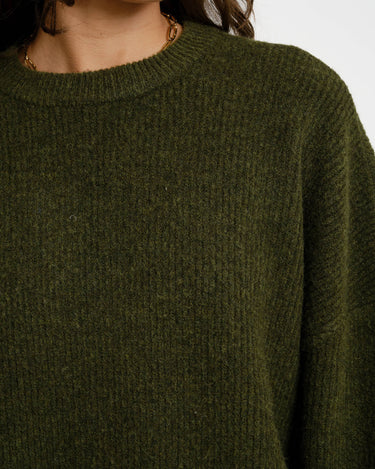 TILTIL Milana Crew Pullover Donkergroen - Things I Like Things I Love
