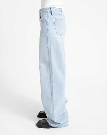 TILTIL Missy Basic Jeans Light Blue - Things I Like Things I Love