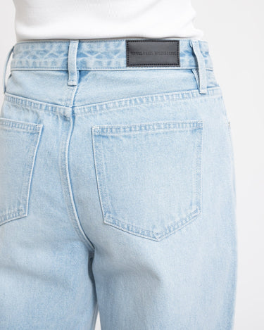 TILTIL Missy Basic Jeans Light Blue - Things I Like Things I Love