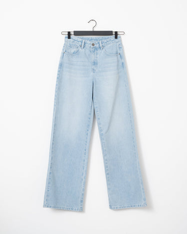 TILTIL Missy Basic Jeans Light Blue - Things I Like Things I Love