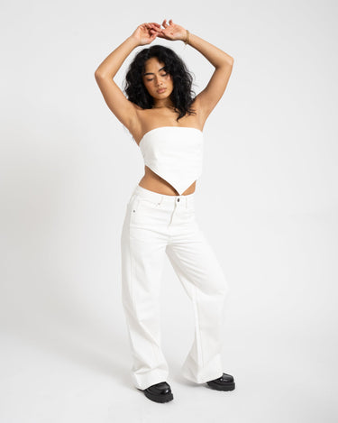 TILTIL Missy HR Relaxed Seam Jeans White - Things I Like Things I Love