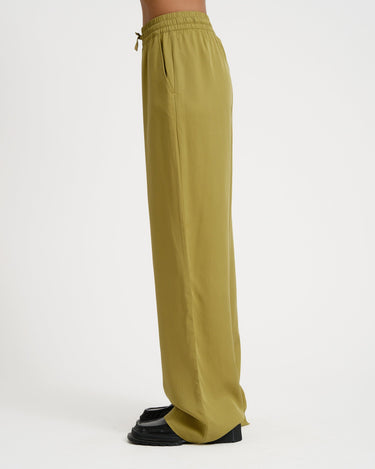 TILTIL Moni Pants Tencel Moss Green - Things I Like Things I Love