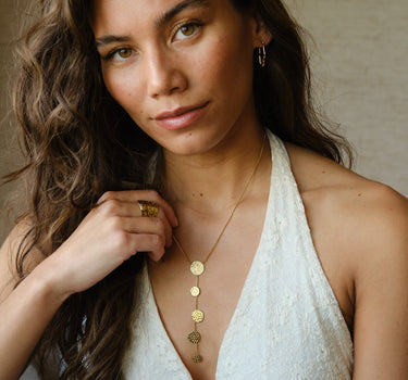 TILTIL Necklace Circle Strap Gold - Things I Like Things I Love