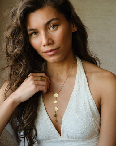 TILTIL Necklace Circle Strap Gold - Things I Like Things I Love